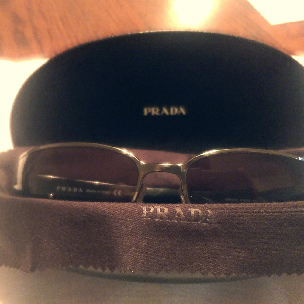 Prada Men's Sunglasses Model SPR53F Black/Silver